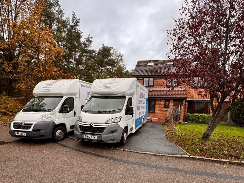 man and van bracknell large furniture delivery