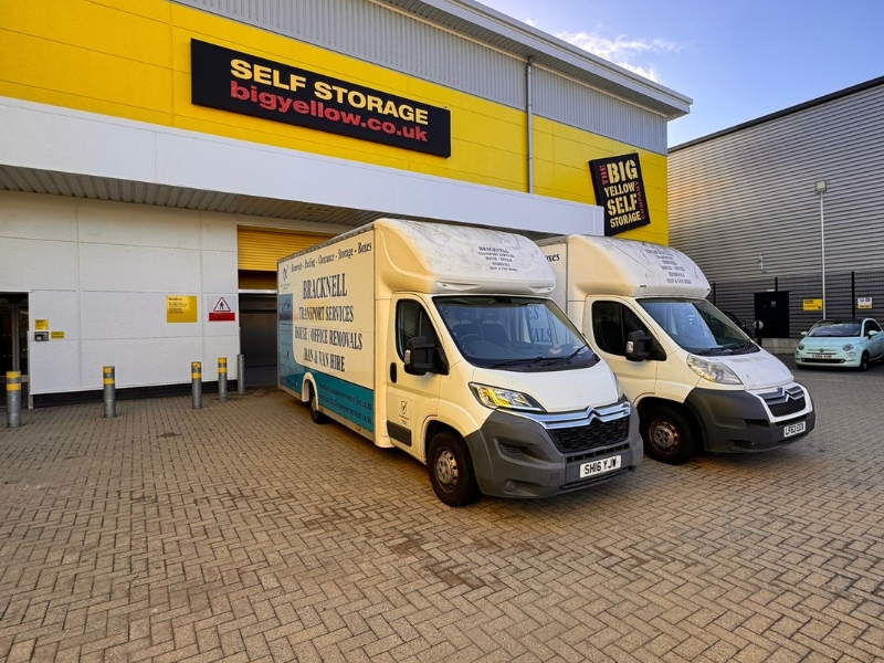 man and van bracknell quick furniture delivery and drop off